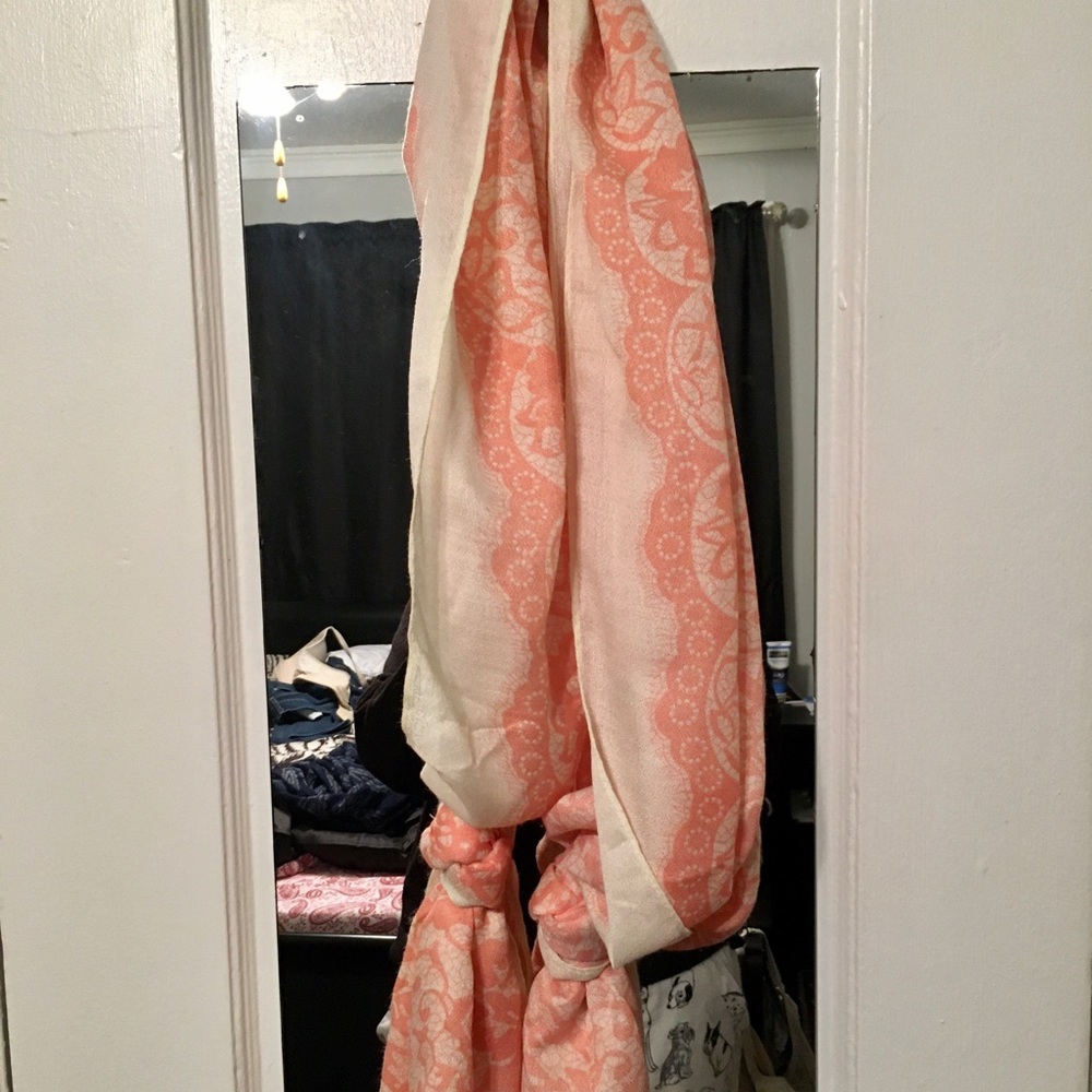 Francesca’s Scarf